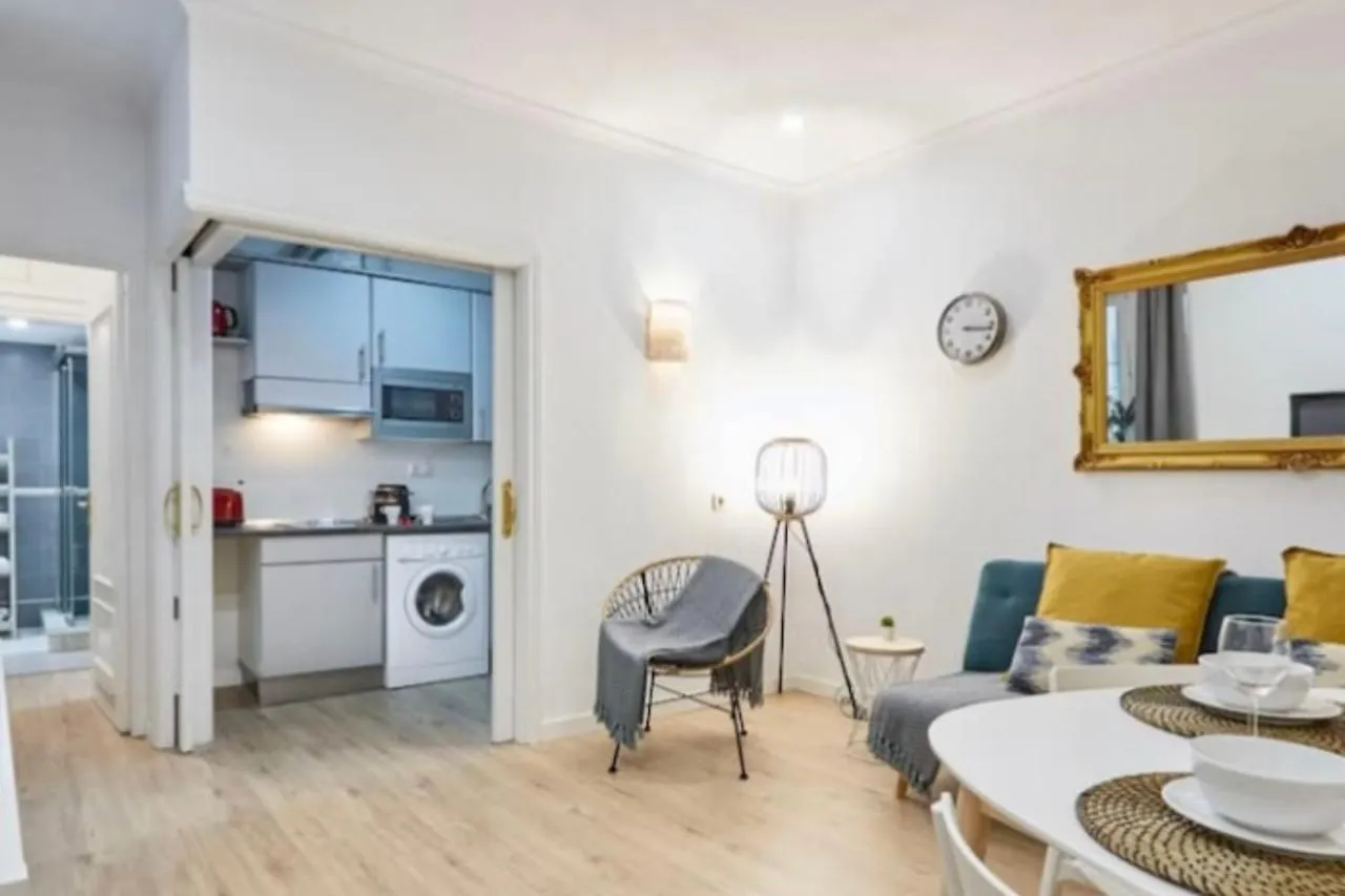 Apartamento Familiar En Madrid Cajar